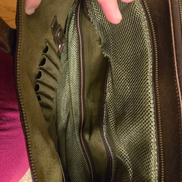 Matt & Nat Briefcase/Computer Bag - Picture 3 of 10